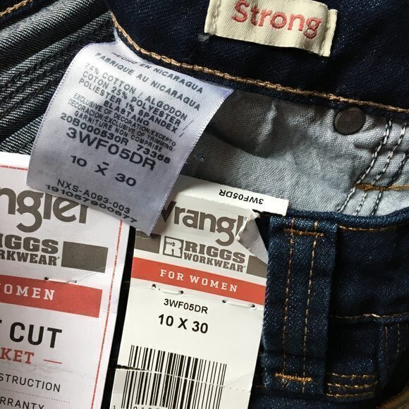 NEW Wrangler Riggs Women's Dark 5 Pocket Bootcut Work Jeans Size 10x30 - Picture 11 of 12